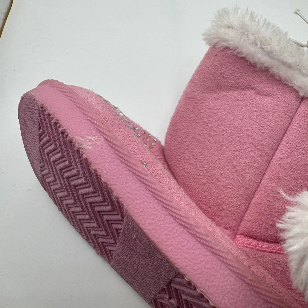 NWT Toddler Size 7 Girl Pink Sparkly Faux Fur Lined Boots